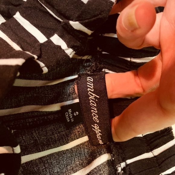 Ambiance Apparel Black White Stripped Stretch Waist Tie Shorts Small Pockets - Picture 5 of 12